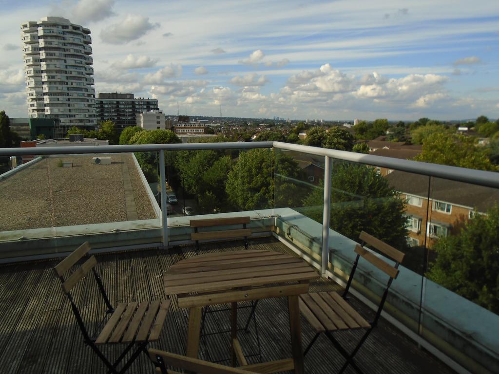 East Croydon Apartments - Just 3 Mins Walk To East Croydon Station Exterior foto