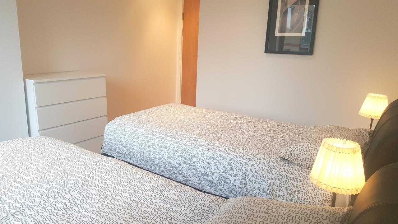 East Croydon Apartments - Just 3 Mins Walk To East Croydon Station Zimmer foto