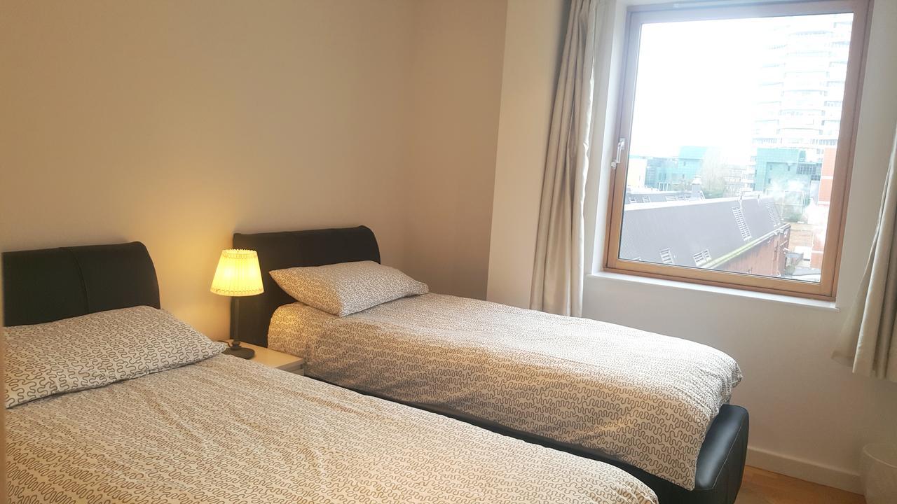 East Croydon Apartments - Just 3 Mins Walk To East Croydon Station Zimmer foto